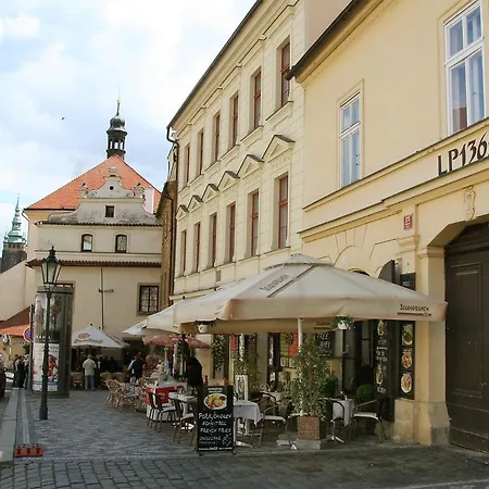 One-bedroom Loretanska